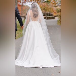 Allure bridal Elegant White Bridal Veil Cathedral Beaded